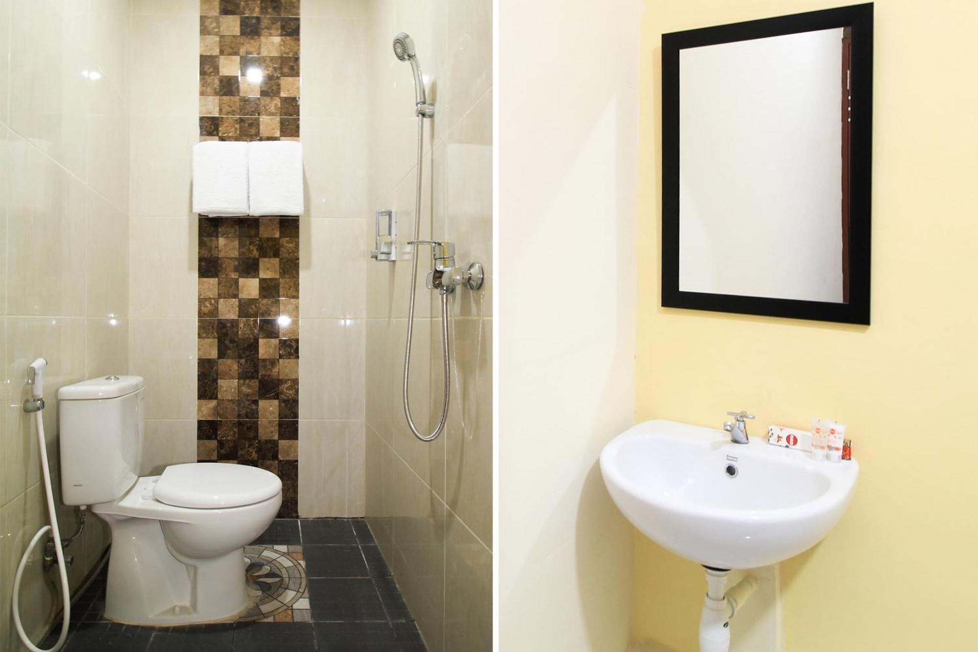 Super Oyo Capital O 217 A1 Hotel Surabaya Ngoại thất bức ảnh